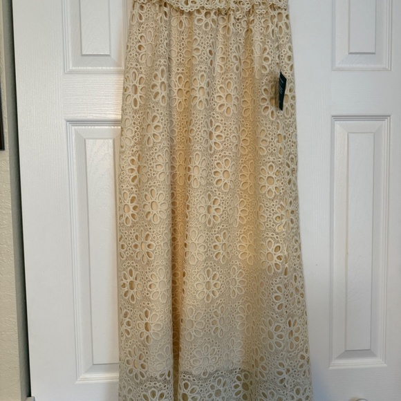 Lulus Kiros Cream Floral Eyelet Embroidered Maxi Skirt White - Size S - Picture 5 of 5